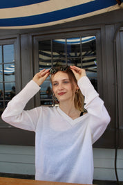 Softest Relaxed Cashmere V-neck - Coconut