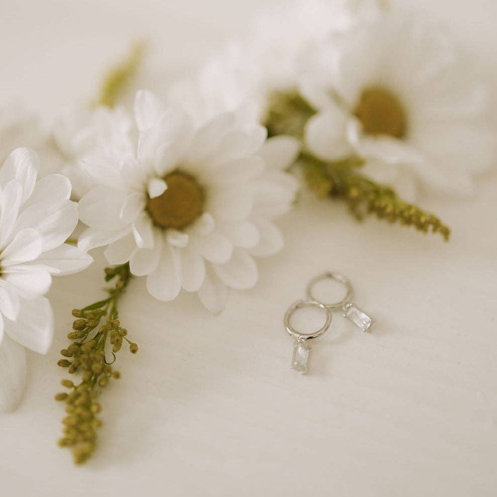 Sophie Baguette Diamond Dangle Hoops: Gold