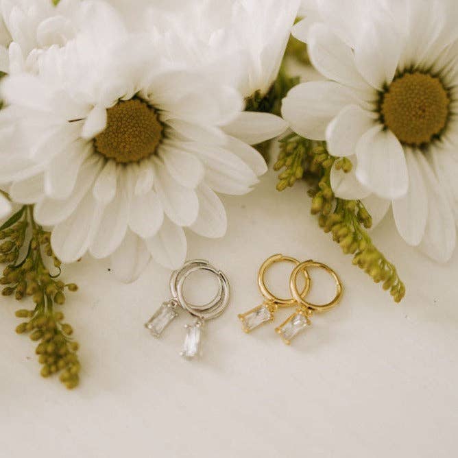 Sophie Baguette Diamond Dangle Hoops: Gold