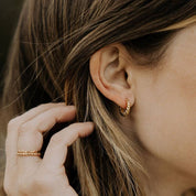 Brooklyn Twist Hoops: Gold