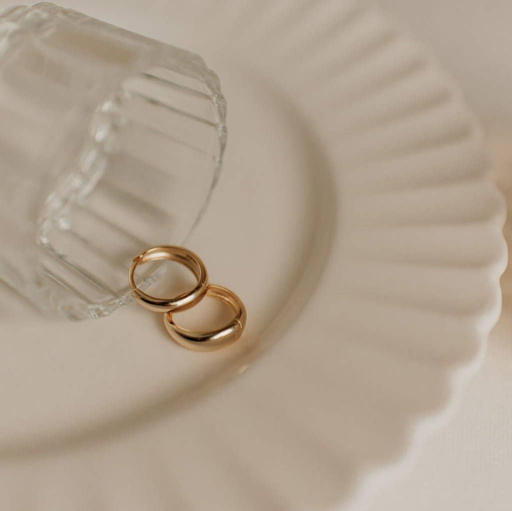 Lexi Chunky Hoops: Gold