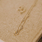 Carolina Daisy Necklace