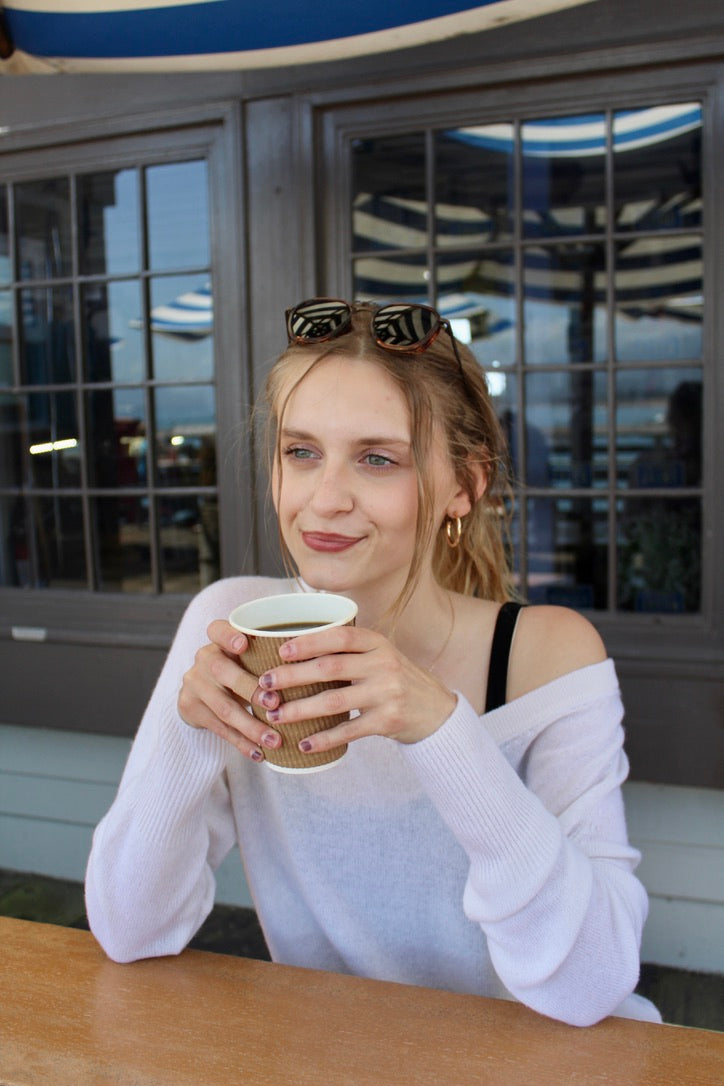 Softest Relaxed Cashmere V-neck - Coconut