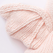 Baby Bat (powder pink)