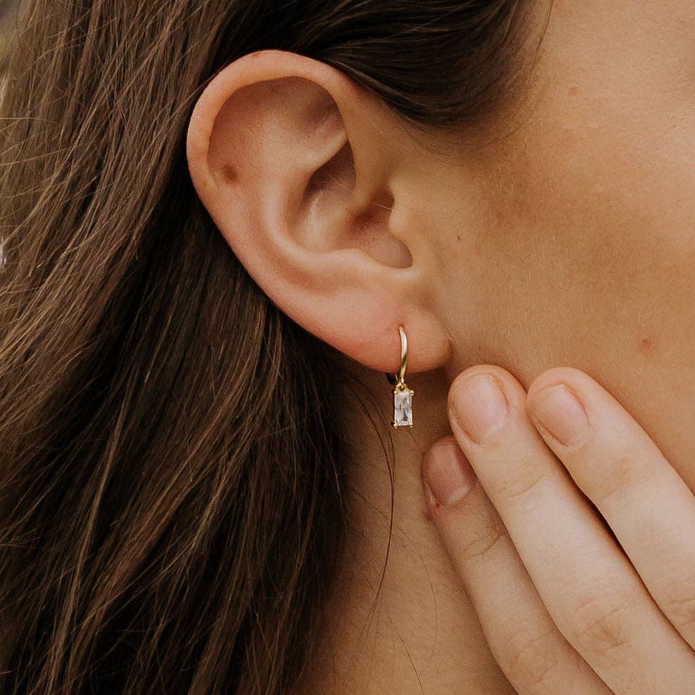 Sophie Baguette Diamond Dangle Hoops: Gold