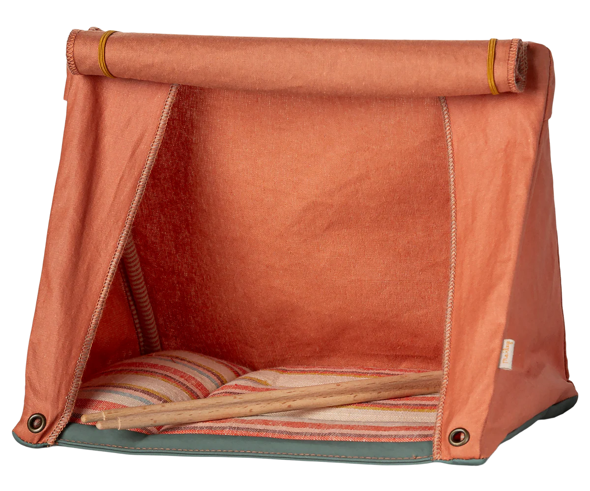 Mouse Happy Camper Tent