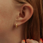 Rue Brushed Hoops: Silver