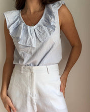 Elle Blouse: Light blue