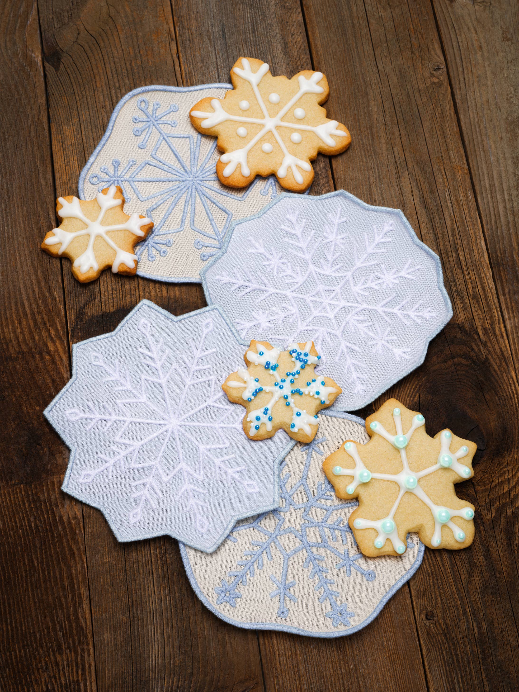 🎄NEW🎄Snowflake Cocktail Napkins - Set of 4