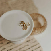Elizabeth Clover Earrings: Gold