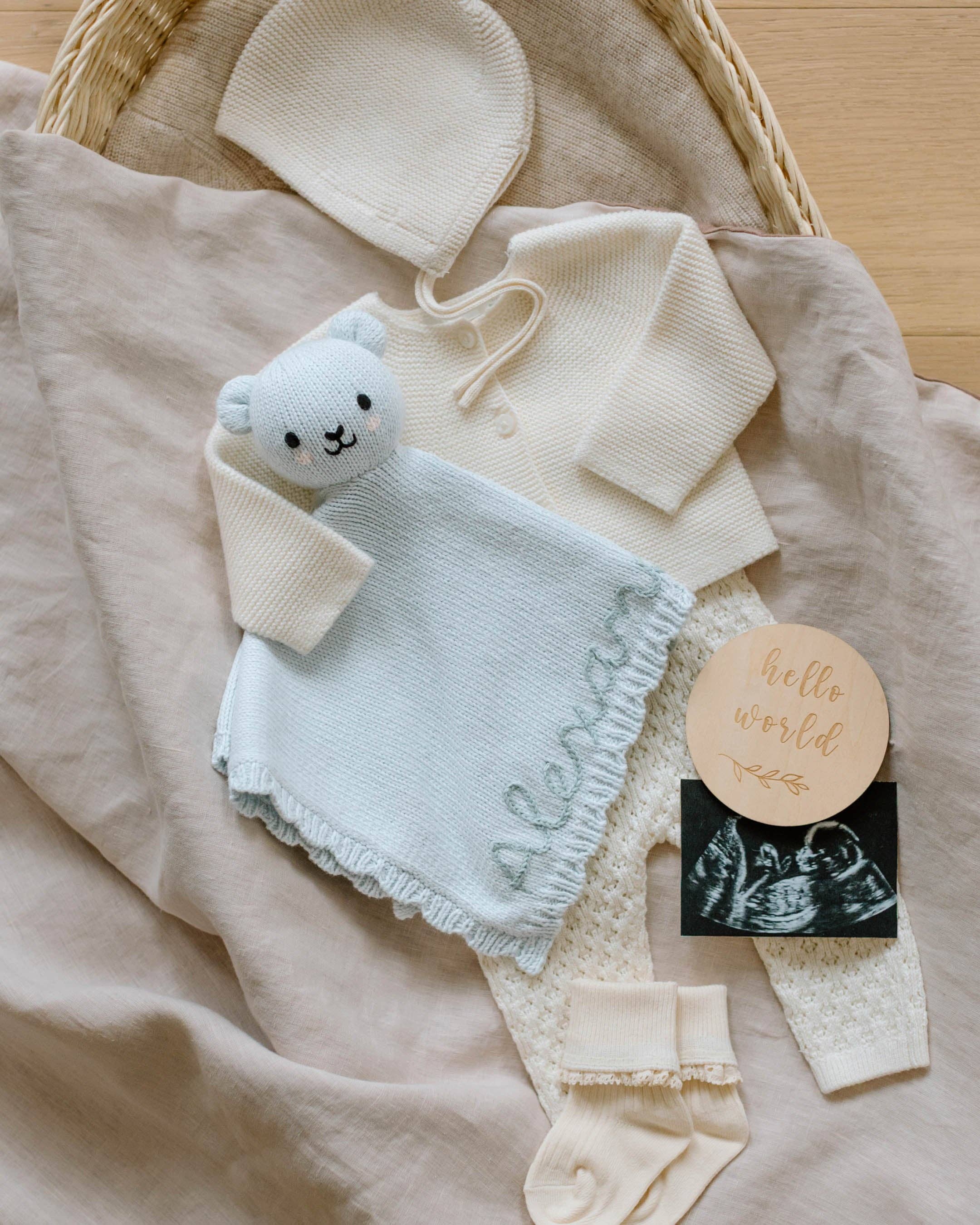 Baby bear lovey (baby blue)