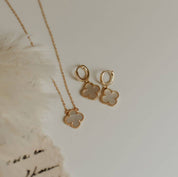 Elizabeth Clover Earrings: Silver