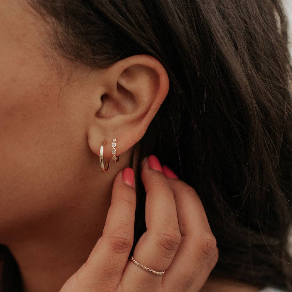 May Raindrop Hoops: Gold