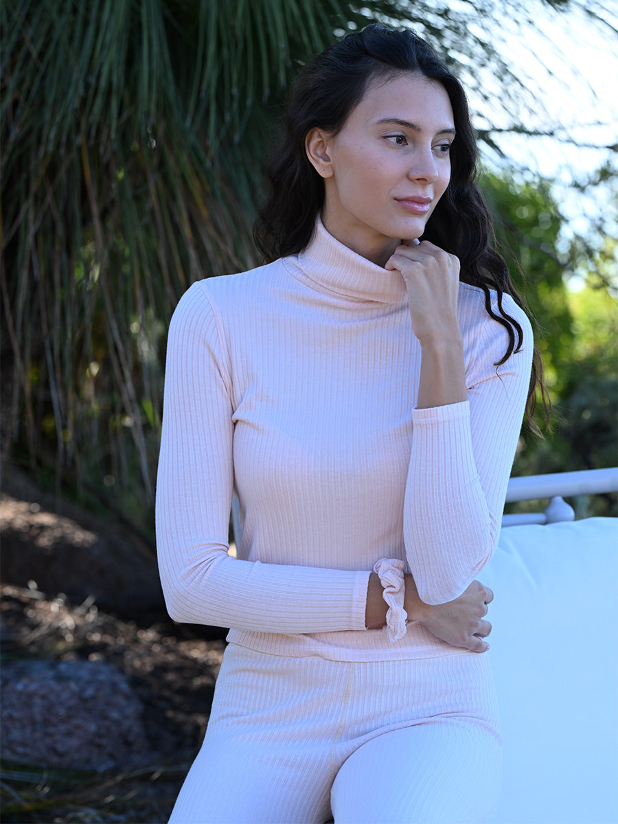 Soft Rib Turtleneck - Pink Rose