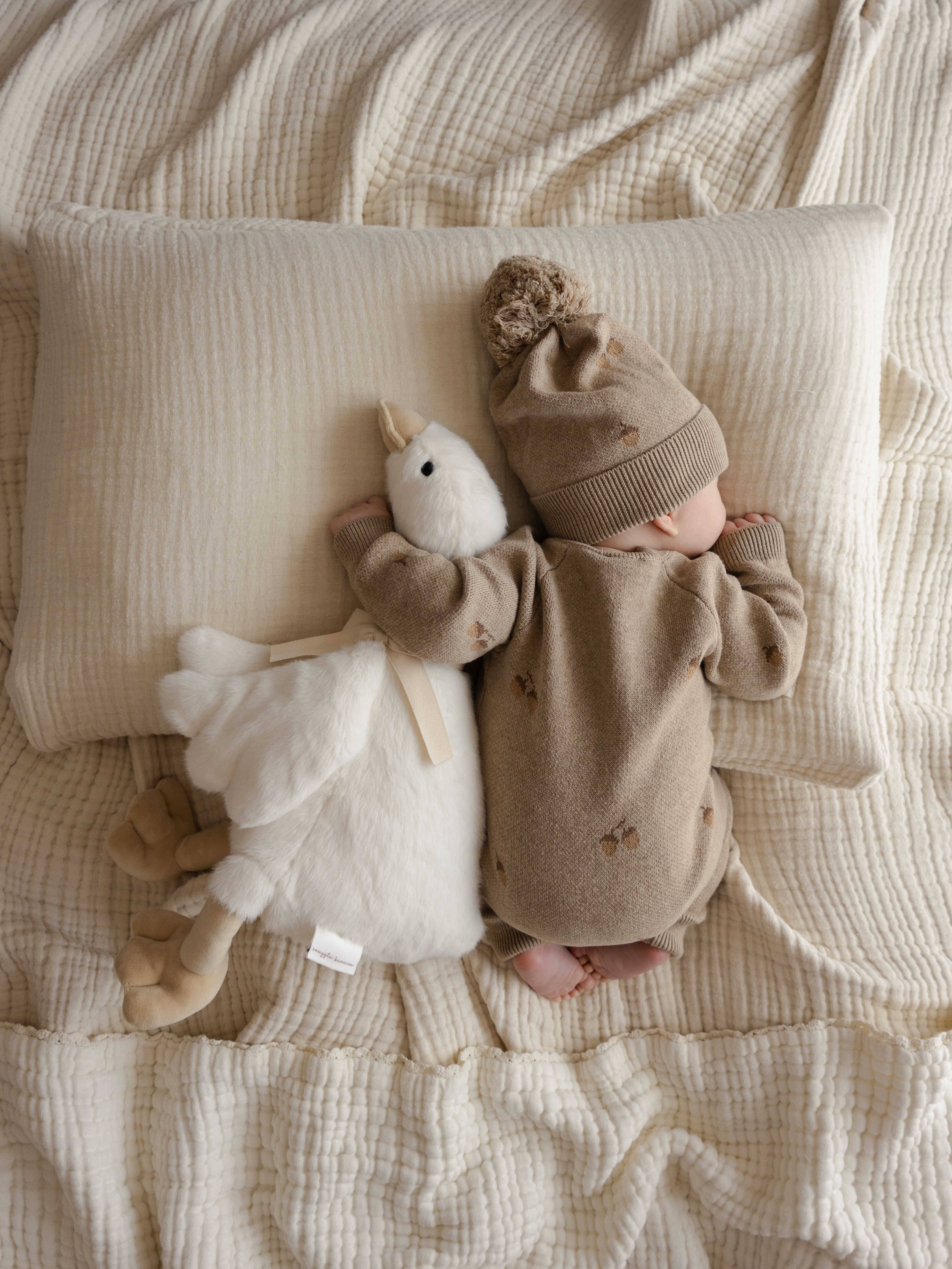Snuggle Bunnies Rose the Mummy Duck, view 2