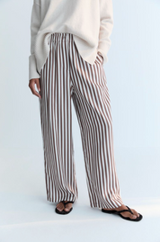 Anika Woman Pant - Roast Stripes