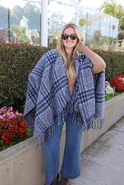 Brisa Woman Poncho