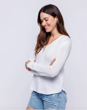 Round Edge V-Neck- Summer White