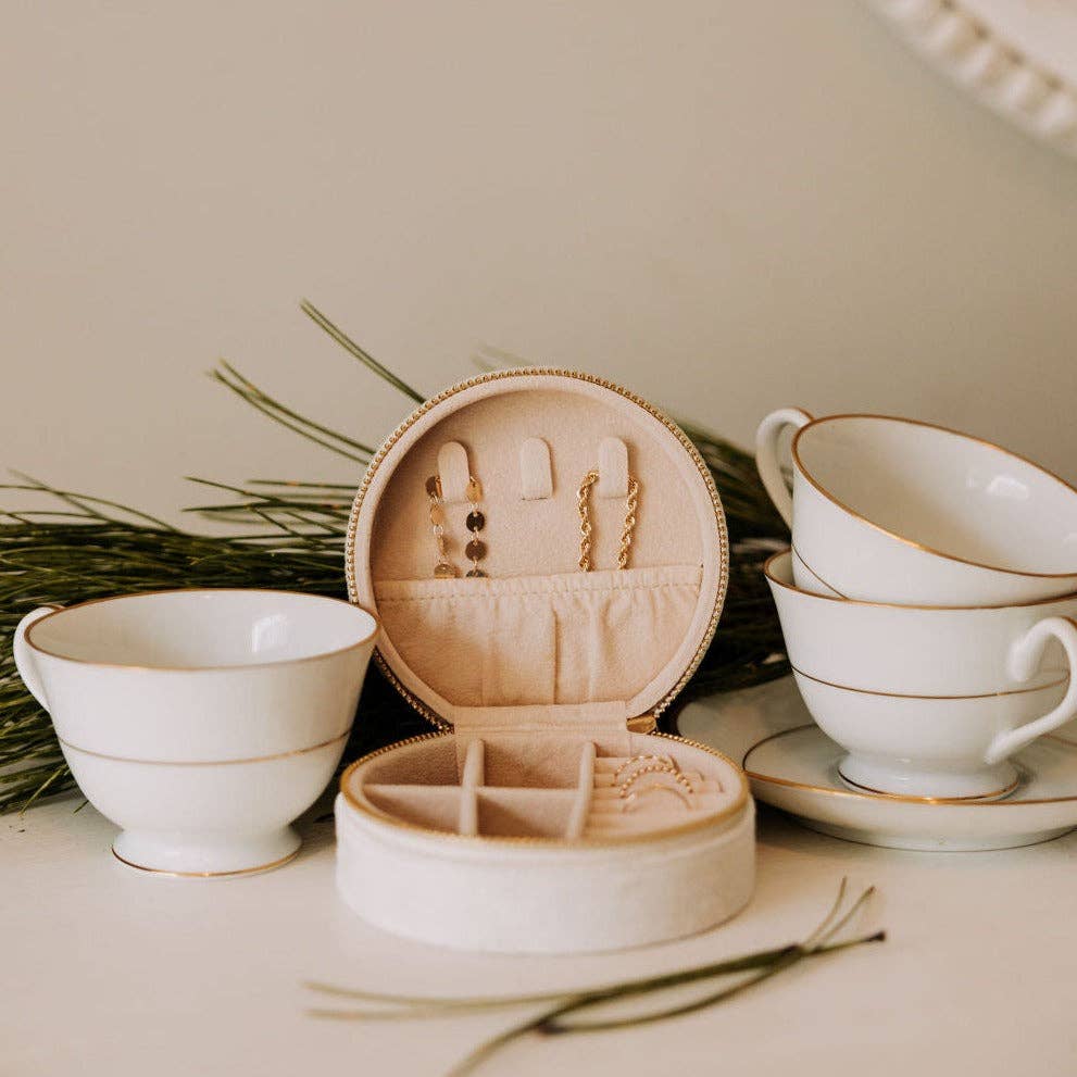 Jewelry Case: Velvet Blush Pink