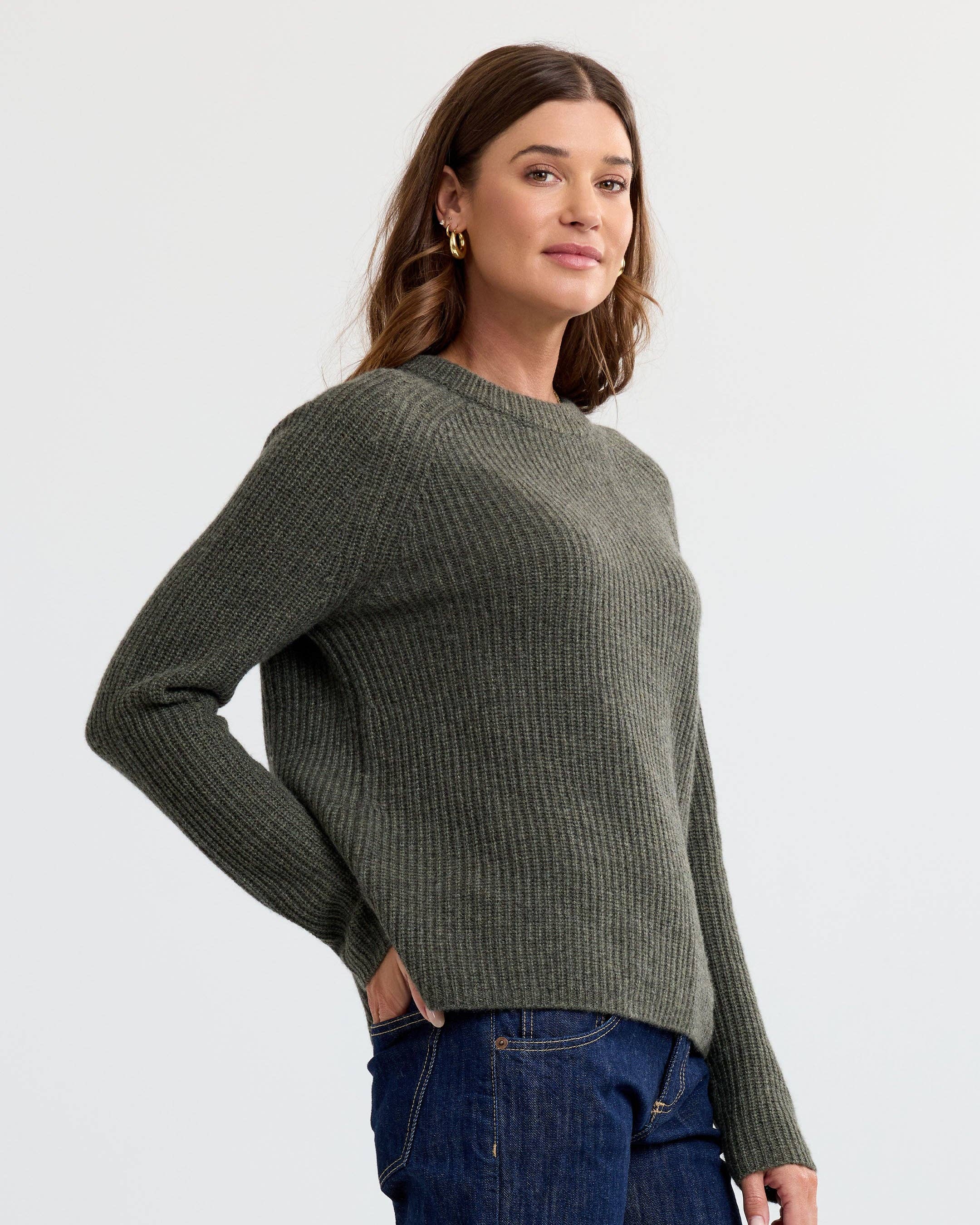 Cashmere Fisherman Crew- Dark Olive