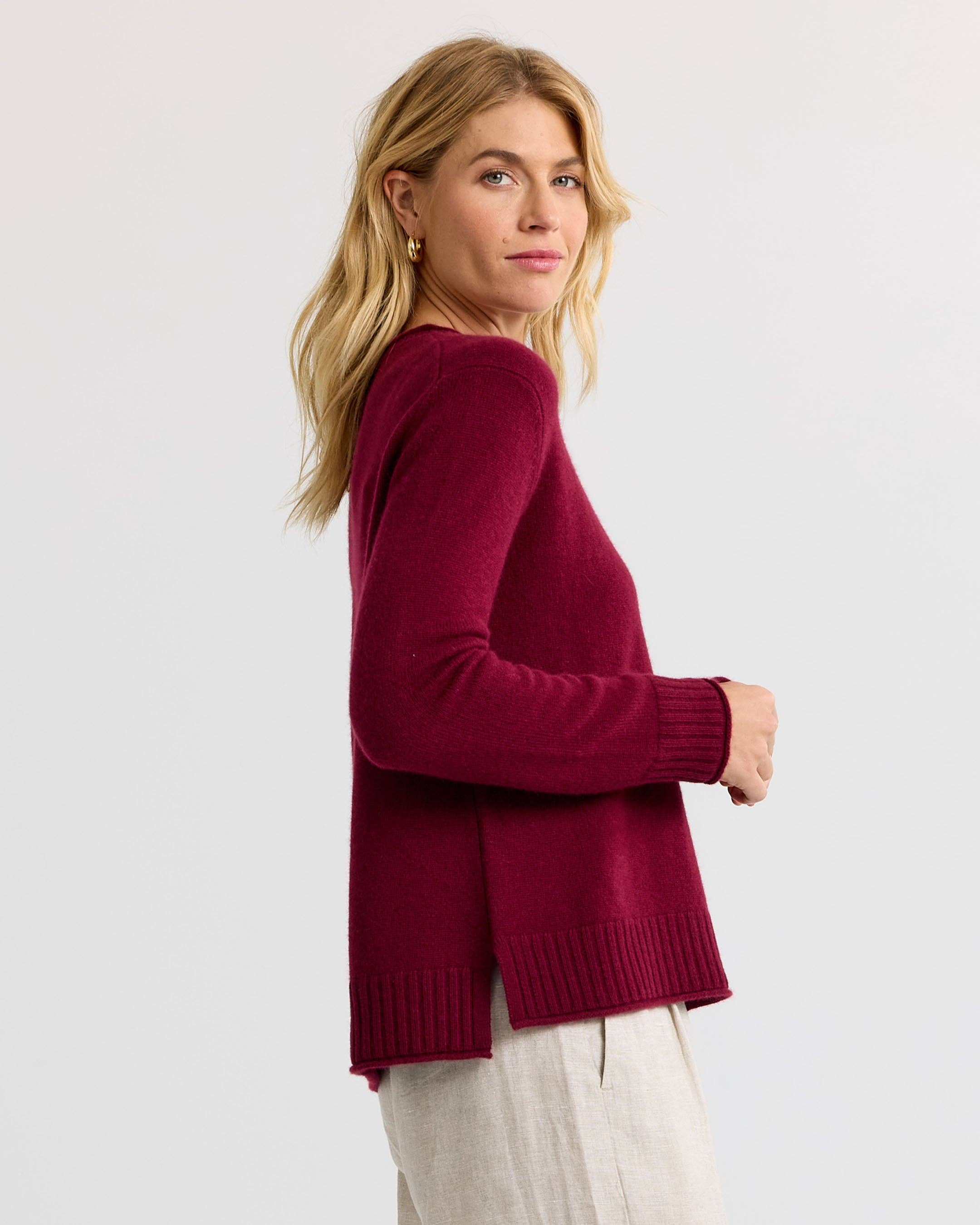 Essential Cashmere Crew-Barolo