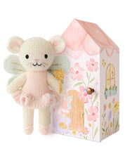 Tiny Lily the fairy