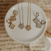 Elizabeth Clover Earrings: Silver